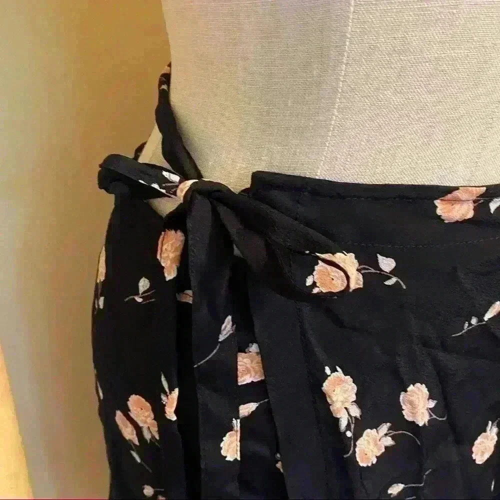 Pacsun wrap around skirt new women